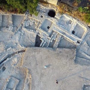 מערכת-תעלות-5.המים-והבריכות-העתיקות-בגדרה-640×400 (1) חפירות בצפון גדרה